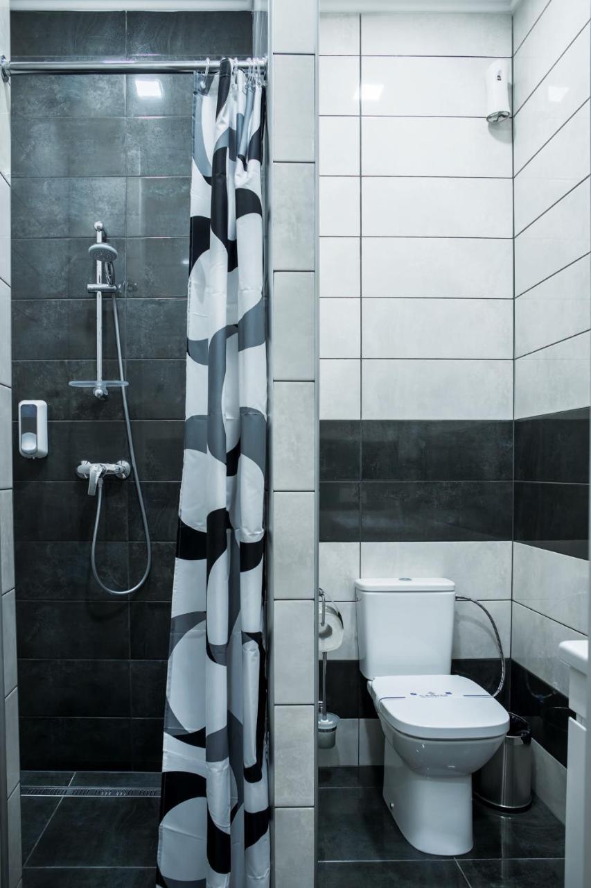 Mini Hotel Barvy Lvova On Horodotska St. 外观 照片