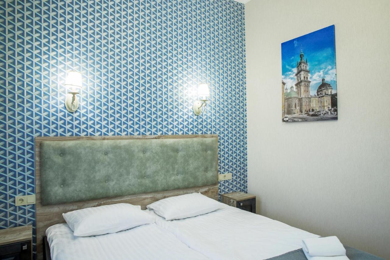 Mini Hotel Barvy Lvova On Horodotska St. 外观 照片